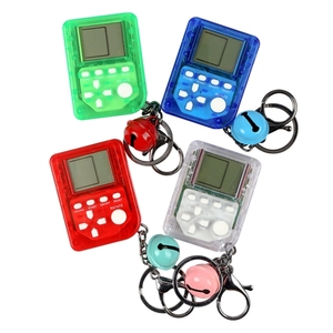 Mini Consola de Juegos Electrónica Retro Portátil, Llavero con Juegos Clásicos, Juguete Nostálgico con Campana, Regalo para Niños - Product Image 5