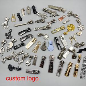 Bán Buôn OEM Tùy Chỉnh Hình Dạng Túi Xách Dây Kéo Kéo Quần Áo Kim Loại Dây Kéo Puller Cho 3 #5 # Dây Kéo - Product Image 5