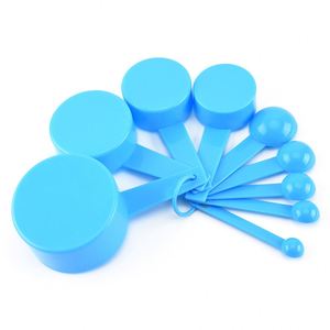 Ensemble de 9 cuillères doseuses en plastique blanc et bleu - Product Image 2