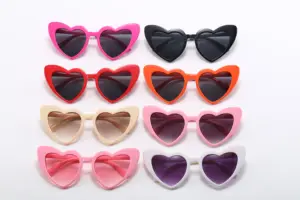 New Fashion Heart Shaped Sunglasses For Men Women Cheap High Quality Gifts Wholesale Sunglasses