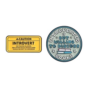 Broches de Esmalte con <span class=keywords><strong>Citas</strong></span> para Introvertidos, de Aleación de Zinc, para Graduación, para Discutir sobre Libros, Insignia de Solapa, Joyería, Regalos - Product Image 6
