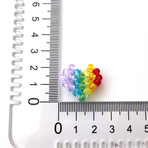 Breloque Cœur Perlée Arc-en-ciel |   Pendentif en perles de cristal fait main pour bijoux, porte-clés, sangles de téléphone et boucles d'oreilles |   Boucle en acier inoxydable - Product Image 5