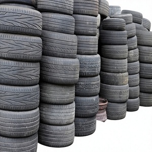 Pneus d'occasion commerciaux à vendre – Maniabilité fiable, excellente performance de la bande de roulement, garantie 12 mois, options adaptées pour la conduite quotidienne - Product Image 1