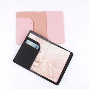 Funda de Pasaporte de Viaje Personalizada con Logotipo Empresarial, de Cuero PU, 5 Pulgadas de Grosor, 50 mm, Sin Cierre, Incluye Espacio para Identificación y Tarjetas de Crédito - Product Image 3