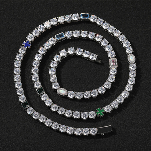 Collier de chaîne de tennis en zircon cubique avec des accents de <span class=keywords><strong>croix</strong></span> d'opale de gemme verte bleue et <span class=keywords><strong>rose</strong></span> en laiton pour femmes et hommes - Product Image 3