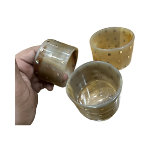 Brazalete de Moda Natural, Brazaletes Delgados de Cuerno de Búfalo Natural con Diseño Simple para Mujer, de la India - Product Image 1