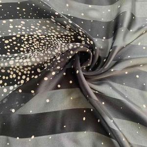 100% Polyester Striped Dots <strong>Printed</strong> Korean <strong>Dubai</strong> Chiffon <strong>Fabrics</strong> Wholesale Rolls - Product Image 1