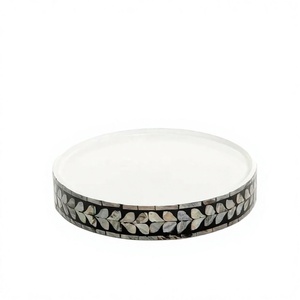 Plateau de service artisanal en chocolat pour mariages, festivals et espaces de repas élégants, avec incrustation de nacre de luxe, idéal pour le rangement de cadeaux - Product Image 1