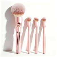 Ensemble de pinceaux de maquillage magnétiques portables 4 en 1, pinceaux cosmétiques compacts de voyage pour l'application de fard à joues, de poudre, de fard à paupières et de correcteur