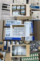 En stock, expédition immédiate, Câble terminal de capteur à fibre optique PLC modèle E32ZT22B 2M BY OMS, fileté, réponse 250s, détectable