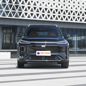 Nuevo Diseño Geely Galaxy <span class=keywords><strong>M7</strong></span>, SUV Híbrido Enchufable Elegante, Rendimiento de Conducción Estable, Amplio Espacio para Viajes Familiares y Multipersonas - Product Image 1
