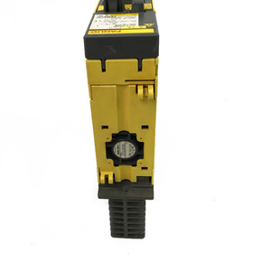 FANUC A06B-6240-H206 Alpha Series AC Servo Motor Alpha Series Servo Motor Unit - Product Image 5