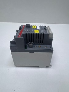 1SAJ510000R0400 1SAJ510000R0400 UMC22-FBP Contrôleur de moteur universel - Product Image 5