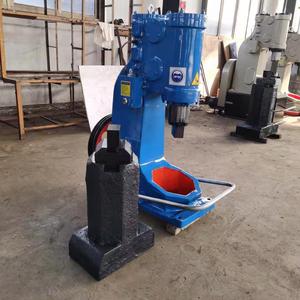 Marteau pneumatique de 25 kg pour forgeurs, marteau de forgeage puissant à vendre - Product Image 3