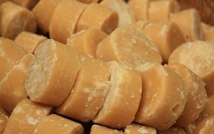 Jaggery en Polvo Orgánico Natural de Primera Calidad, Grado Alimenticio, Endulzante de Jaggery de Caña Pura, Caja de 10 kg, Hecho en Tamil Nadu, India - Product Image 2