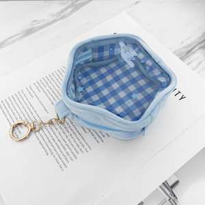 Bolsa de Maquillaje con Forma de Estrella de 5 Puntas, Linda, de PVC Transparente y Tela de Felpa, Bolsa de Cosméticos Transparente, Organizador de Artículos de Aseo para Viaje - Product Image 6