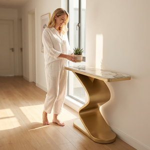 Tavolo <span class=keywords><strong>Console</strong></span> per Soggiorno dal Design Minimalista Italiano, Base Sottile Ondulata Scultorea con Piano in Pietra - Product Image 1