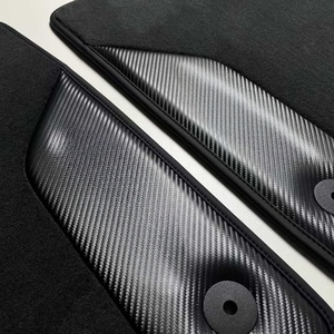 Alfombrillas para <span class=keywords><strong>Aston</strong></span> <span class=keywords><strong>Martin</strong></span> DB11, Decoraciones Interiores DBX, Alfombrillas Originales de Fábrica para Rapide Vantage - Product Image 3