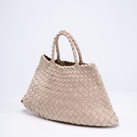 2025 nouvelle mode Offres Spéciales PU tissé sac femmes épaule sacs faits à la main femmes sacs fourre-tout sac à main sac fourre-tout dames sac