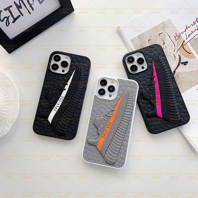 Factory Direct Sale Trendy Coconut Sneaker for Apple 16 Pro Max Mobile Phone Case IPhones 17 Air 3D Stereo Silicone iPhone Cover