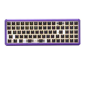 Vendita diretta in fabbrica tastiera Kit fai da te tastiera meccanica Kit fai da te custodia in plastica scatola per Laptop CNC Usb viola USB tipo C RGB cablato T/T