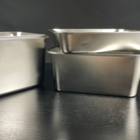 Conteneur de préparation de repas empilable en acier inoxydable, style contemporain, 35L, bac alimentaire pour restaurant et traiteur avec couvercle transparent