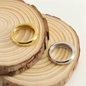 Women's Stainless Steel Fashion <b>Ring</b> With 18K Gold Classic All-Match Titanium Steel for Engagement Stylish Jewelry - Product Image 2