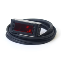 Sensor Fotoeléctrico Láser G4010 de Largo Alcance con Supresión de Fondo, Distancia de Detección de 4m, Salida PNP, DC12-24V, con Tornillo