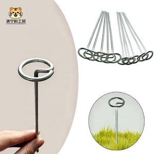 Factory Price G Shaped Landscape Staples Galvanized Garden Stakes Sod Pins Yard Lawn <strong>Spikes</strong> for Weed <strong>Barrier</strong> Plant Cover - Product Image 1