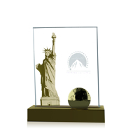 Trophée de Plaque de verre de cristal avec Base en métal, trophée de verre de cristal vierge à la mode