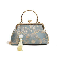 Nouvelle Pochette Cheongsam en Soie à Texture Chinoise, Élégante avec Grand Motif, Style Raffiné Haut de Gamme, Fermeture à Boucle Florale