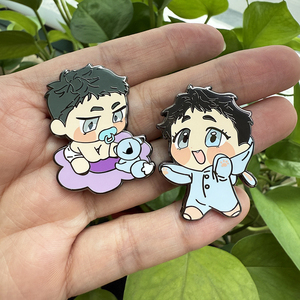 Kunshan Hersteller No Minimum Bulk Blank Cartoon Niedlich Benutzer definierte Revers Emaille Pin Metall Handwerk Abzeichen Anime Hart Weiche Emaille Pins - Product Image 4