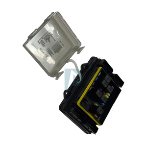 ชานตุย SE220LC SE245 อะไหล่รถขุดกล่องฟิวส์ 60210-96-00003 J221-96C-050001 - Product Image 4