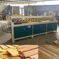 Machine à connecter les bords du bois pour la fabrication de profilés en bois avec jointure à languettes