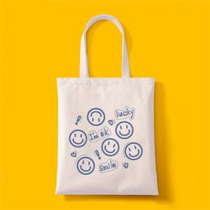 กระเป๋าผ้าแคนวาสธรรมชาติสำหรับใส่หนังสือเรียนหรือช้อปปิ้ง  ทำจากผ้าฝ้ายออร์แกนิค  สามารถนำกลับมาใช้ใหม่ได้  พร้อมบริการพิมพ์โลโก้ตามแบบที่ลูกค้าต้องการ - Product Image 4