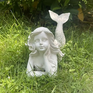 Figurine de sirène nautique artisanale en polyrésine personnalisée, sculpture artistique sur le thème de l'anime, décoration d'intérieur, <span class=keywords><strong>globe</strong></span> à neige peint, <span class=keywords><strong>animal</strong></span> - Product Image 1