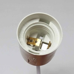 PLug 1.8m cordon d'alimentation câble E27 Bases de lampe avec fil de commutateur pour pendentif ampoule LED E27 <span class=keywords><strong>suspension</strong></span> <span class=keywords><strong>suspension</strong></span> support de prise - Product Image 4