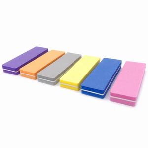 Kit de blocs de ponçage <span class=keywords><strong>pour</strong></span> <span class=keywords><strong>les</strong></span> <span class=keywords><strong>ongles</strong></span>, accessoire de manucure, papier de ponçage, limes, 180/100, vente en gros, 10 pièces - Product Image 5