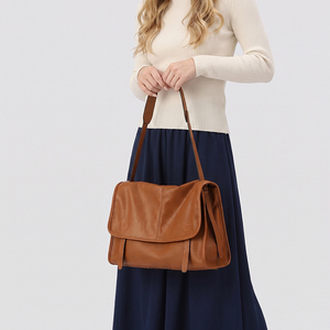 Borsa a Tracolla da Donna in Vera Pelle Impermeabile di Grande Capacità, Stile Vintage di Lusso, Personalizzabile - Product Image 2