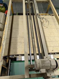 Panneau fait sur commande de laine de roche de <span class=keywords><strong>ciment</strong></span> en <span class=keywords><strong>fibre</strong></span> d'acier d'épaisseur pour le matériel de laine minérale de toit d'atelier - Product Image 5