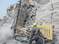 Kaishan KG920B DTH เครื่องเจาะหลุมเจาะ90-115Mm เหมืองหินเจาะ Rig