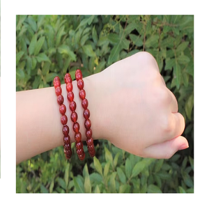 Bracelet de perles d'agate de cristal d'onyx rouge naturel de 8mm pour femmes Bracelet extensible de guérison sculpté cadeau prix de gros de l'Inde - Product Image 2