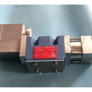 Válvula Servo Moog D634-319C para Maquinaria de Ingeniería y Aplicaciones CNC - Product Image 3