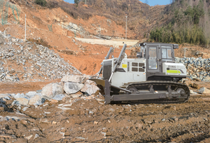 Nuovissimo Bulldozer Idraulico Cingolato ZD260G con Potenza di 190kw e Capacità della Benna di 6,4m³ - Product Image 4