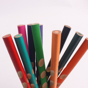 <span class=keywords><strong>Crayons</strong></span> de couleur <span class=keywords><strong>triangulaires</strong></span> en bois H-TONE avec aiguiseur de pinceaux 12 pièces ensemble d'art de haute qualité pour écoliers - Product Image 3