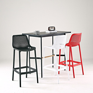 Chaises <span class=keywords><strong>de</strong></span> <span class=keywords><strong>bar</strong></span> et tabourets <span class=keywords><strong>de</strong></span> comptoir design nordique pour salon, jardin, hôtel, café, extérieur – Vente en gros - Product Image 5