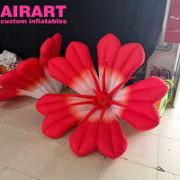 Décoration de printemps : Fleur gonflable rouge