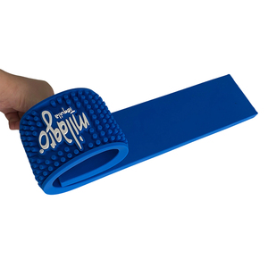 Tapete de Barra de Silicona Flexible Azul con Logotipo Personalizado, Enrollable, Antideslizante, con Textura de Puntos, para Bares de Cócteles - Product Image 1