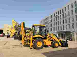 Nueva Retroexcavadora JCB 3CX 4WD Original con Cabina con Aire Acondicionado para Construcción de Carreteras - Product Image 2