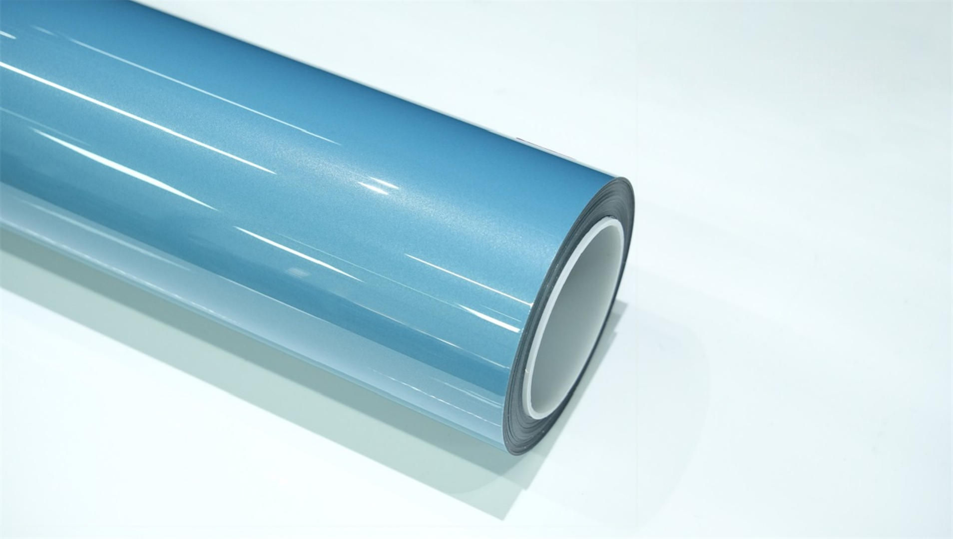 คริสตัลน้ำแข็งสีน้ำเงินโลหะ TPU